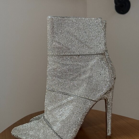 Steve Madden Winona Rhinestone Mid-Calf Booties size 7.5 fits like 7 - Picture 3 of 6